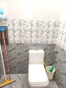 Bathroom Image of 1800 Sq.ft 3 BHK Independent House for sale in Chinthal Basthi Hyderabad for Rs. 16000000