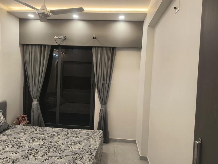 Lila circle Main Image 1