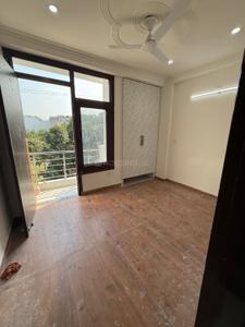 Bedroom Image of 450 Sq.ft 1 BHK Apartment / Flat for rent in Chhattarpur New Delhi for Rs. 17000