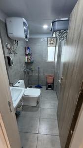 Bathroom Image of 1430 Sq.ft 2.5 BHK Apartment / Flat for sale in Vatika The Seven Lamps, Sector 82 Gurgaon for Rs. 16500000
