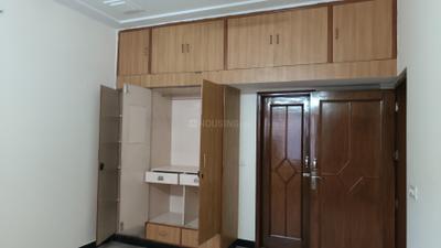 Bedroom Image of 1200 Sq.ft 2 BHK Builder Floor for rent in Sector 46 Gurgaon for Rs. 40000