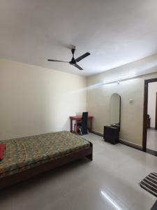 Bedroom Image of 1000 Sq.ft 2 BHK Apartment / Flat for rent in M.G. Road Kochi for Rs. 40000