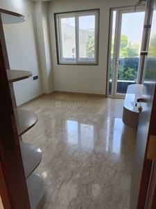 Bedroom Image of 850 Sq.ft 2 BHK Builder Floor for rent in Pitampura New Delhi for Rs. 37000