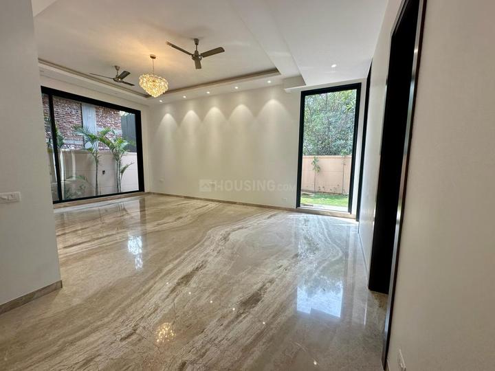 14000 Sqft 6 BHK Villa for sale in INDEPENDENT VILLA Ghitorni, New Delhi Property ID 14207661