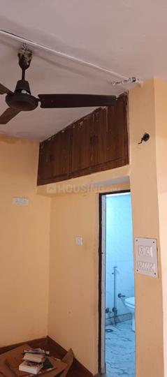 Janta Colony, Paschim Vihar Bedroom 1