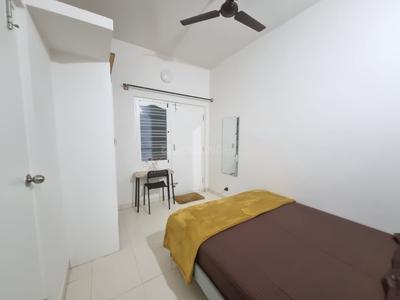 Bedroom Image of 1555 Sq.ft 3 BHK Independent House for rent in Murugeshpalya Bengaluru for Rs. 90000