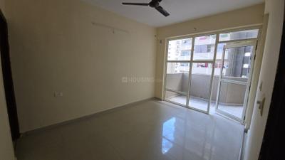 Bedroom Image of 670 Sq.ft 2 BHK Apartment / Flat for rent in Pyramid Elite, Sector 86 Gurgaon for Rs. 15000