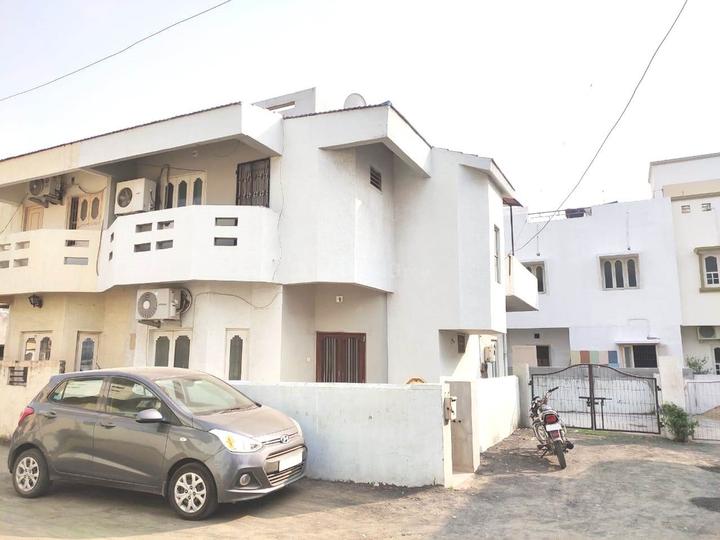 3 BHK 1215 Sqft Villa for sale at Diwalipura, Vadodara Property ID