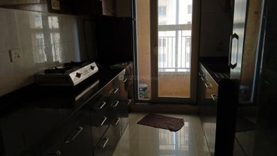 Kitchen Image of 850 Sq.ft 2 BHK Apartment / Flat for rent in Rustomjee Azziano, Thane West Thane for Rs. 48000