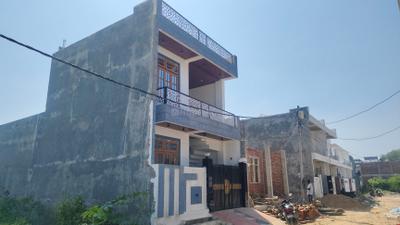 Building Image of 1500 Sq.ft 3 BHK Independent House for sale in Gomti Nagar Lucknow for Rs. 6500000