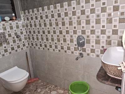 Bathroom Image of 892 Sq.ft 3 BHK Apartment / Flat for sale in Shalimar Howrah for Rs. 4700000