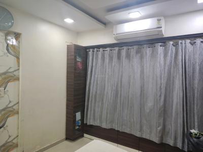 Bedroom Image of 700 Sq.ft 1 BHK Apartment / Flat for rent in Raunak Delight, Kasarvadavali Thane for Rs. 16150