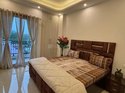 Bedroom Image of 2800 Sq.ft 3 BHK Independent House for rent in Rajpur Road Dehradun for Rs. 65000