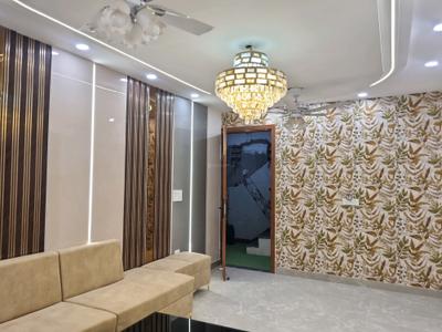 Living Room Image of 1300 Sq.ft 4 BHK Apartment / Flat for sale in Saarthi The Residency by Saarthi Builders, Sector 15 Dwarka New Delhi for Rs. 11800000