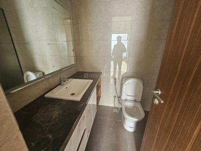 Image of 3500 Sq.ft 4.5 BHK Apartment / Flat for sale in Sector 128, Noida for Rs. 87862500