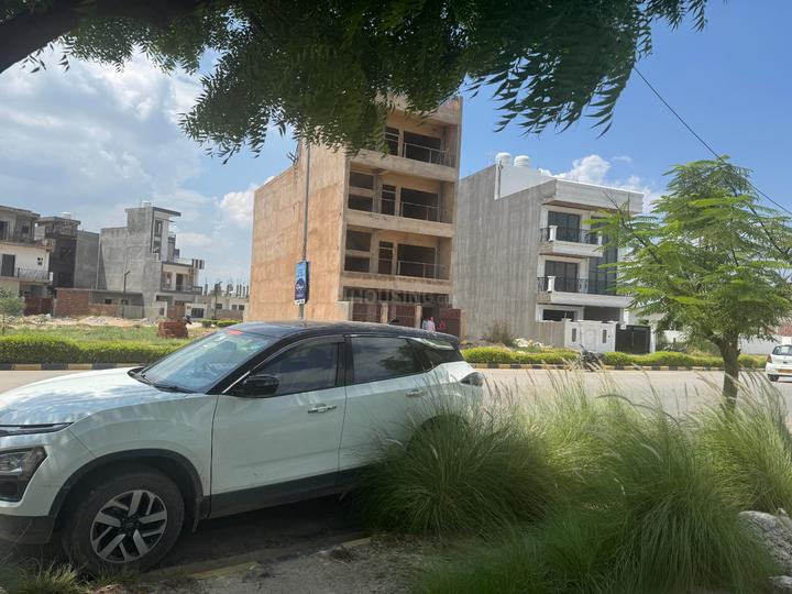 Gaursons Hi Tech Gaur Yamuna City Main Image 1