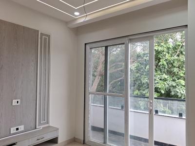 Bedroom Image of 900 Sq.ft 3 BHK Builder Floor for sale in Paschim Vihar New Delhi for Rs. 22000000
