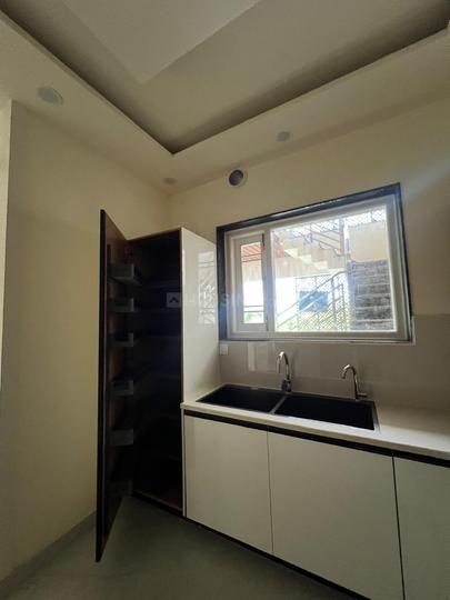 Sector 109 Kitchen 1