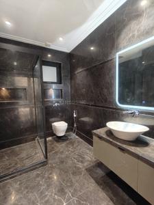 Bathroom Image of 2925 Sq.ft 3 BHK Builder Floor for sale in Defence Colony New Delhi for Rs. 166500000