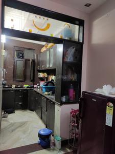 Kitchen Image of 720 Sq.ft 2 BHK Builder Floor for sale in Mukherjee Nagar New Delhi for Rs. 7500000