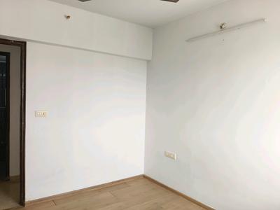 Bedroom Image of 940 Sq.ft 2 BHK Apartment / Flat for rent in Lodha Lakeshore Greens, Palava Phase 2 Thane for Rs. 17000