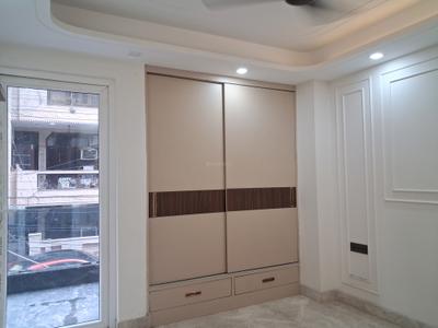 Bedroom Image of 1350 Sq.ft 3 BHK Builder Floor for sale in Paschim Vihar New Delhi for Rs. 26000000
