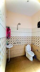 Bathroom Image of Homies Homestay (PG for Boys and Girls) in Jyoti Nagar, Kurukshetra
