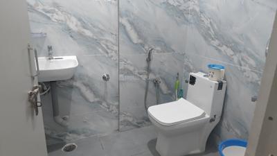 Bathroom Image of 650 Sq.ft 1 BHK Apartment / Flat for rent in Brookefield Bengaluru for Rs. 36000