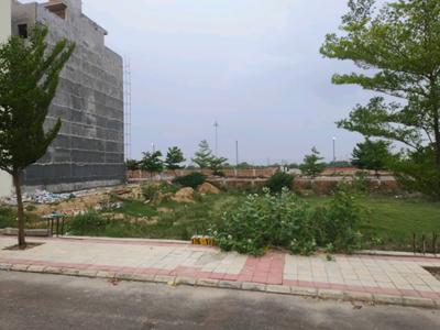 Image of 147 Sq.ft Residential Plot / Land for sale in Skywhales Vienna Greens, Sector 99A, Gurgaon for Rs. 26400000