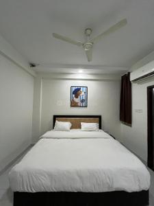 1 RK Studio