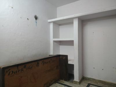 Bedroom Image of 300 Sq.ft 1 RK Apartment / Flat for rent in Munirka New Delhi for Rs. 7000
