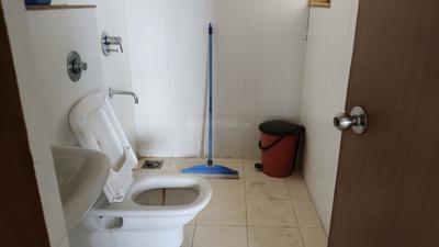 Bathroom Image of 927 Sq.ft 2 BHK Apartment / Flat for sale in Lodha Casa Bella, Usarghar Thane for Rs. 6300000