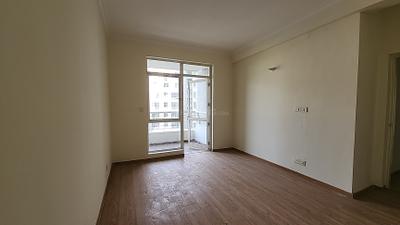 Bedroom Image of 1367 Sq.ft 2 BHK Apartment / Flat for rent in Raheja Vedaanta, Sector 108 Gurgaon for Rs. 28000