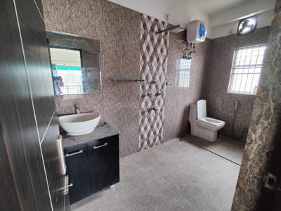Bathroom Image of 1900 Sq.ft 3 BHK Apartment / Flat for sale in Don Bosco Colony Siliguri for Rs. 6000000
