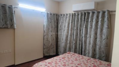 Bedroom Image of 1350 Sq.ft 3 BHK Apartment / Flat for rent in Adani The Meadows, Shantigram Ahmedabad for Rs. 42000