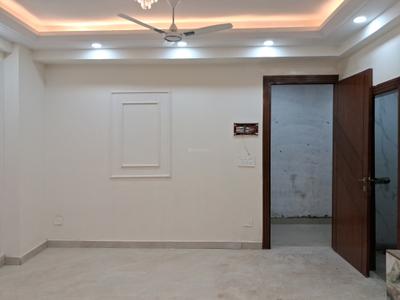 Living Room Image of 1050 Sq.ft 2 BHK Apartment / Flat for sale in Sector 73 Noida for Rs. 4200000