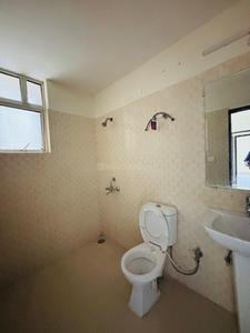 Bathroom Image of 1550 Sq.ft 3 BHK Apartment / Flat for rent in Tajganj Agra for Rs. 18000