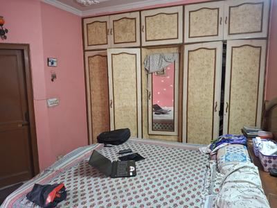 Bedroom Image of 900 Sq.ft 2 BHK Builder Floor for sale in Patel Nagar New Delhi for Rs. 9000000
