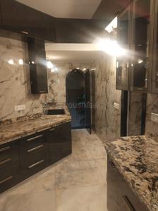 Kitchen Image of 3700 Sq.ft 5 BHK Apartment / Flat for sale in Park Street Area Kolkata for Rs. 70000000