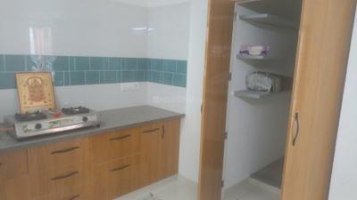 Kitchen Image of 1750 Sq.ft 3 BHK Apartment / Flat for rent in Vishwanath Maher Select, Shela Ahmedabad for Rs. 28000