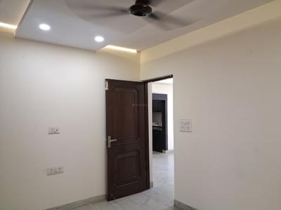 Bedroom Image of 2250 Sq.ft 4 BHK Builder Floor for rent in Paschim Vihar New Delhi for Rs. 47000