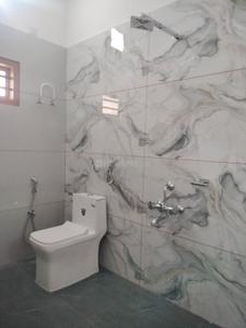 Bathroom Image of 2200 Sq.ft 4 BHK Independent House for sale in Vyttila Kochi for Rs. 13500000