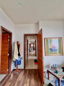 5 BHK Flat