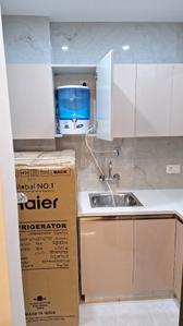 Kitchen Image of 270 Sq.ft 1 RK Apartment / Flat for rent in Sector 67 Gurgaon for Rs. 23000
