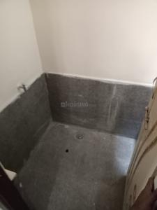 Bathroom Image of 750 Sq.ft 1 BHK Apartment / Flat for rent in Somajiguda Hyderabad for Rs. 10000