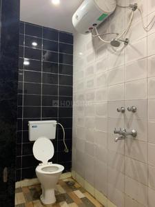 Bathroom Image of 3300 Sq.ft 5 BHK Builder Floor for sale in Royal Palms Villas, Goregaon East Mumbai for Rs. 24000000