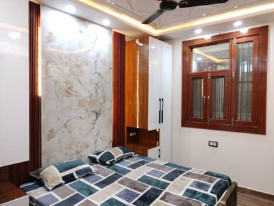 Bedroom Image of 1450 Sq.ft 4 BHK Apartment / Flat for sale in Uttam Nagar New Delhi for Rs. 9500000