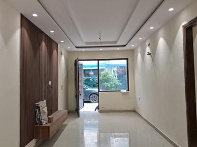 Living Room Image of 1400 Sq.ft 3 BHK Apartment / Flat for sale in Paschim Vihar New Delhi for Rs. 19000000