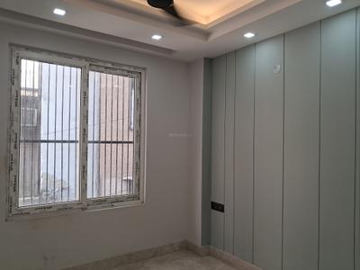 Bedroom Image of 1350 Sq.ft 3 BHK Builder Floor for sale in Paschim Vihar New Delhi for Rs. 25000000