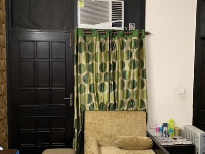 Kitchen Image of 1600 Sq.ft 3 BHK Builder Floor for rent in Vasundhara Ghaziabad for Rs. 32000